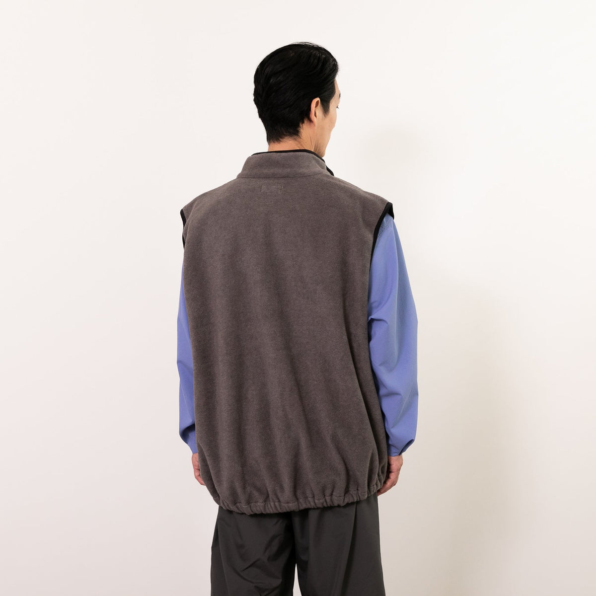 DRAPE  FLECE  VEST