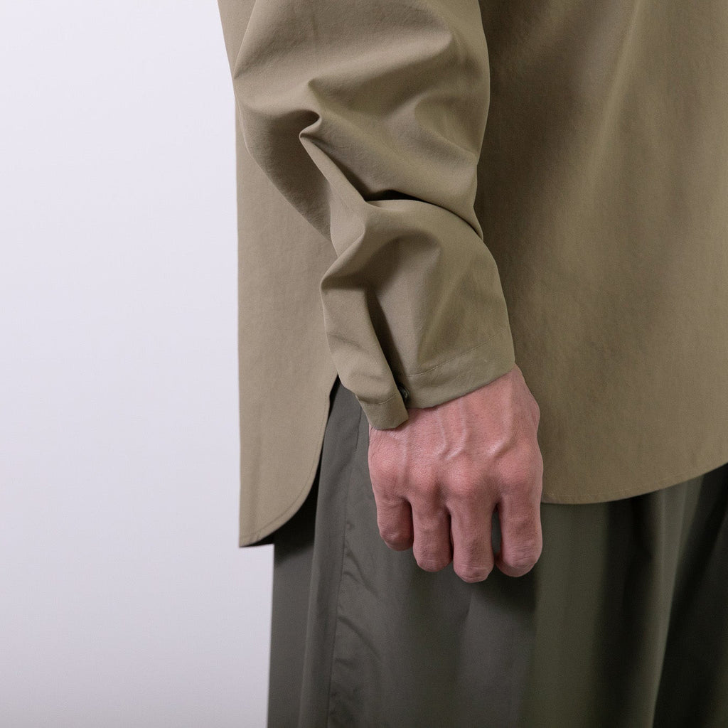 MINIMAL BANDCOLLAR  SHIRT