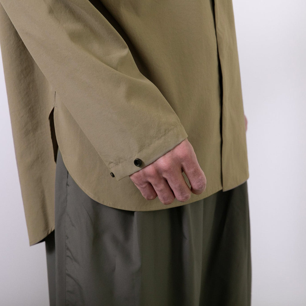 MINIMAL BANDCOLLAR  SHIRT