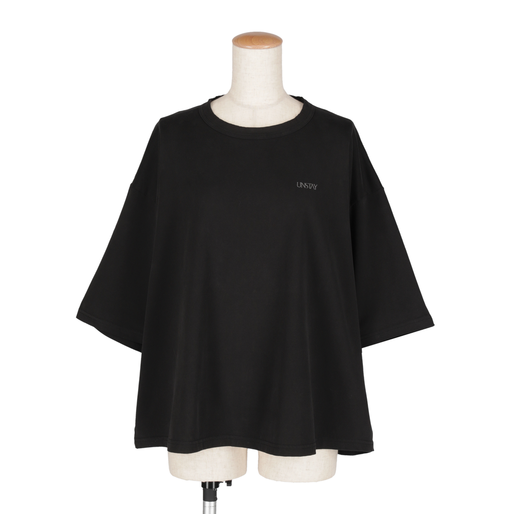UNSTAY   TEE
