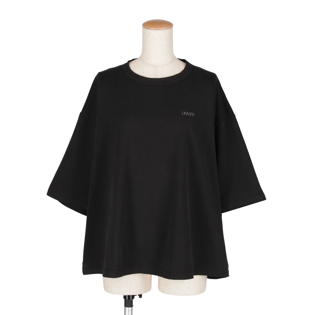 UNSTAY   TEE
